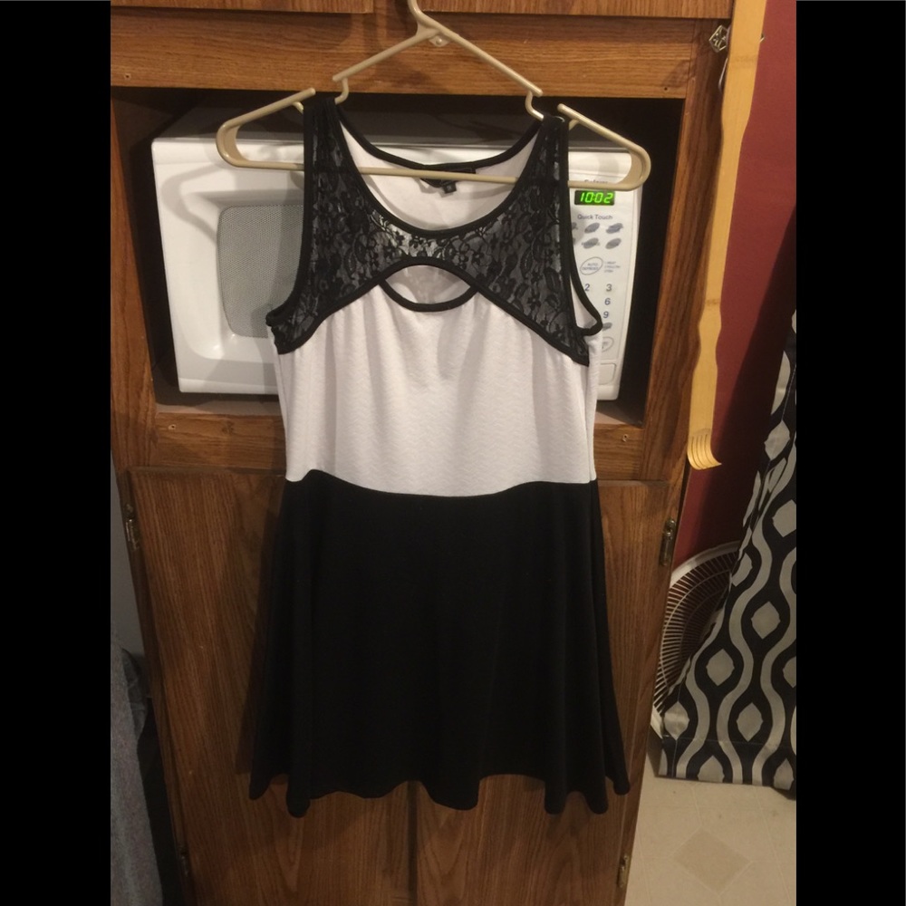 Strapless dress